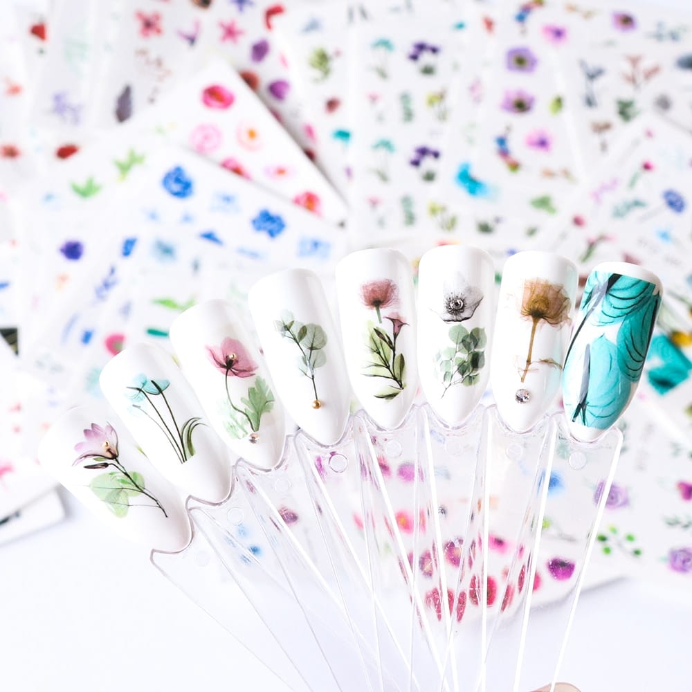 Nail Art Inspiration: 10 Creative Mani Ideas 4 Nail Art Designs