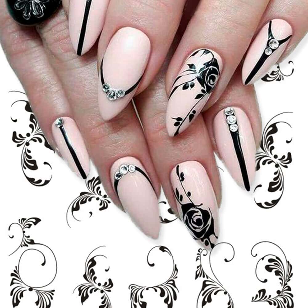 Nail Art Inspiration: 10 Creative Mani Ideas 2 Flower Set Nail Art