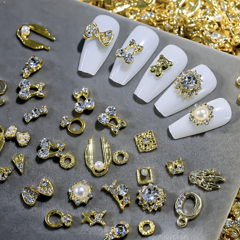50Pcs 3D Mixed Random Luxury Nail Charms Metal Gold/Silver Butterfly/Bowknot Nail Art Decoration With Crystal Manicure Jewelry 50Pcs 3D Mixed Random Luxury Nail Charms Metal Gold/Silver Butterfly/Bowknot Nail Art Decoration With Crystal Manicure Jewelry