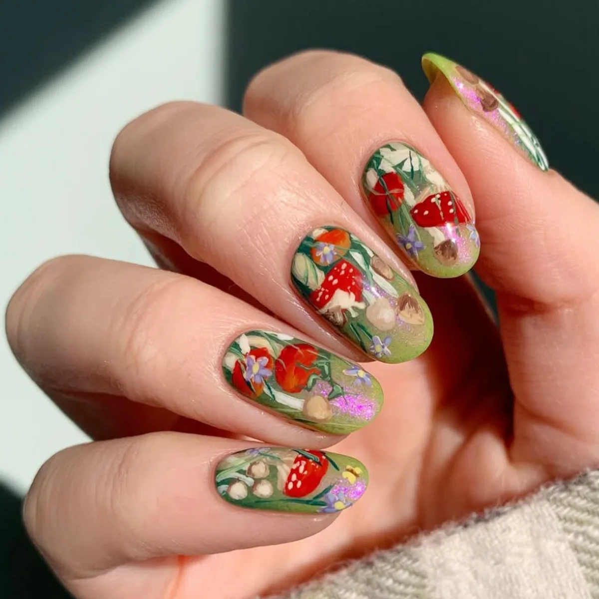24pcs Glossy Almond False Nails Dark Green Forest Mushroom Pattern Press On Nails Gold Sequins French Style Wearable Fake Nail Dark Green Almond Press On Nails - 24pcs Glossy Almond False Nails Dark Green Forest Mushroom Pattern Press On Nails Gold Sequins French Style Wearable Fake Nail