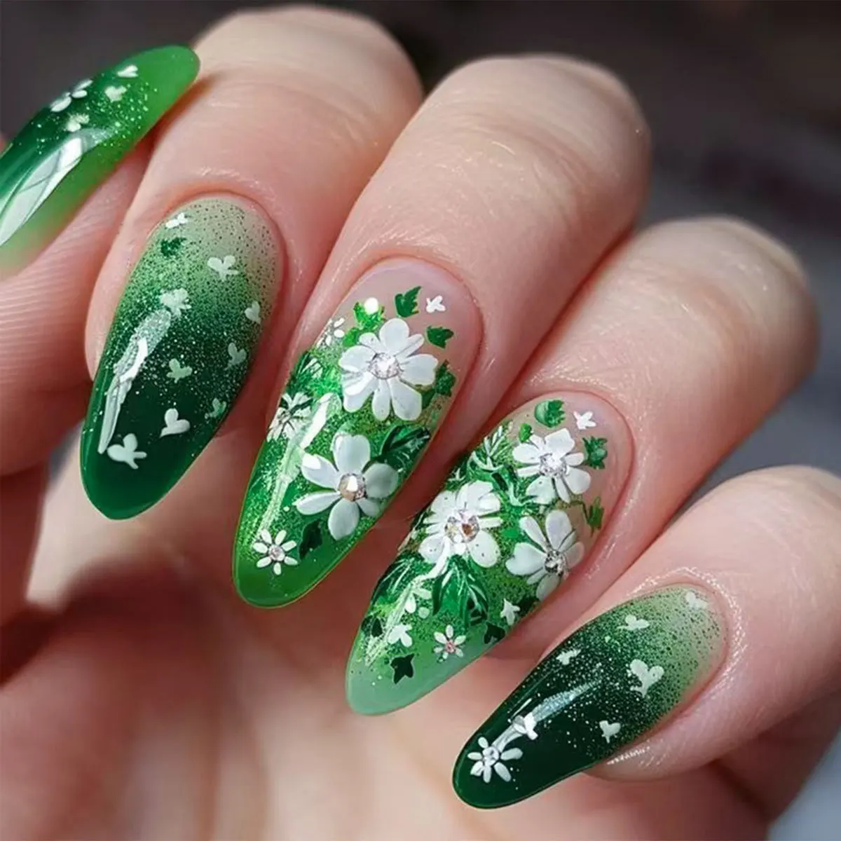 24pcs Summer Fresh Green Press On Naills Lotus Flower Gold Fish Pattern Printed Fake Nails Glossy Almond Detachable False Nail Green Lotus Press On Nails – 24pcs Summer Fresh Green Press On Naills Lotus Flower Gold Fish Pattern Printed Fake Nails Glossy Almond Detachable False Nail